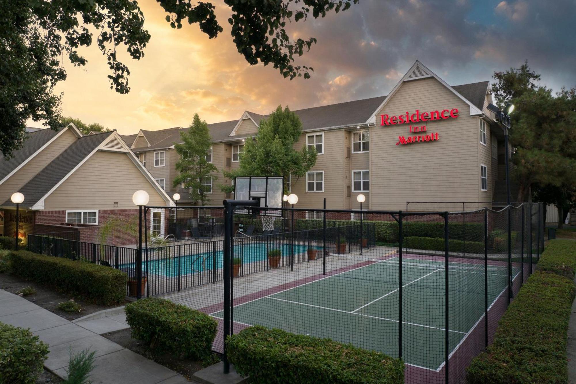 Residence Inn By Marriott Stockton Exterior foto