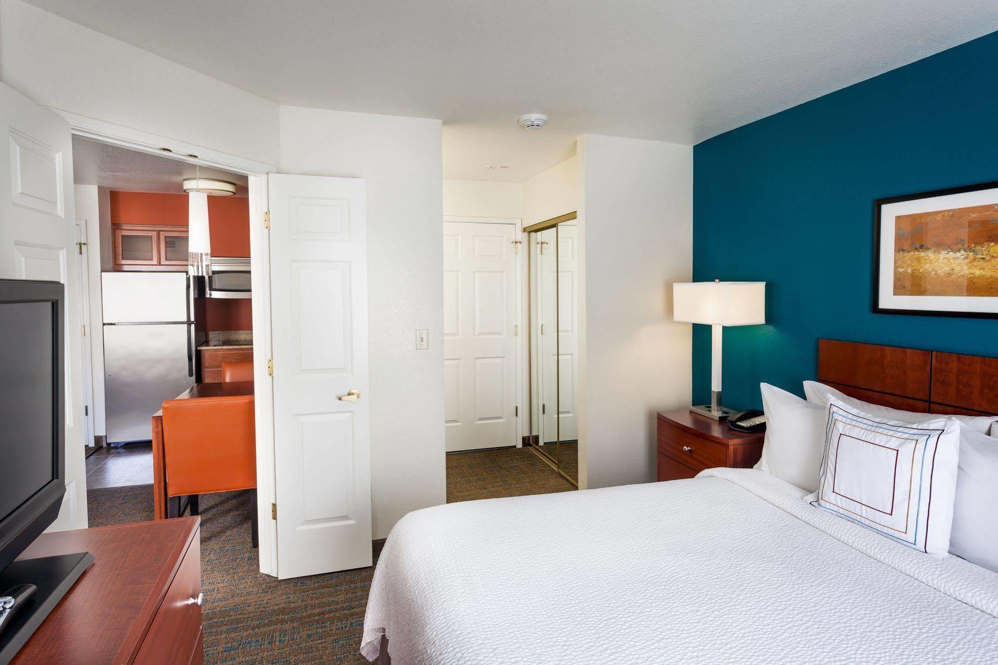 Residence Inn By Marriott Stockton Exterior foto